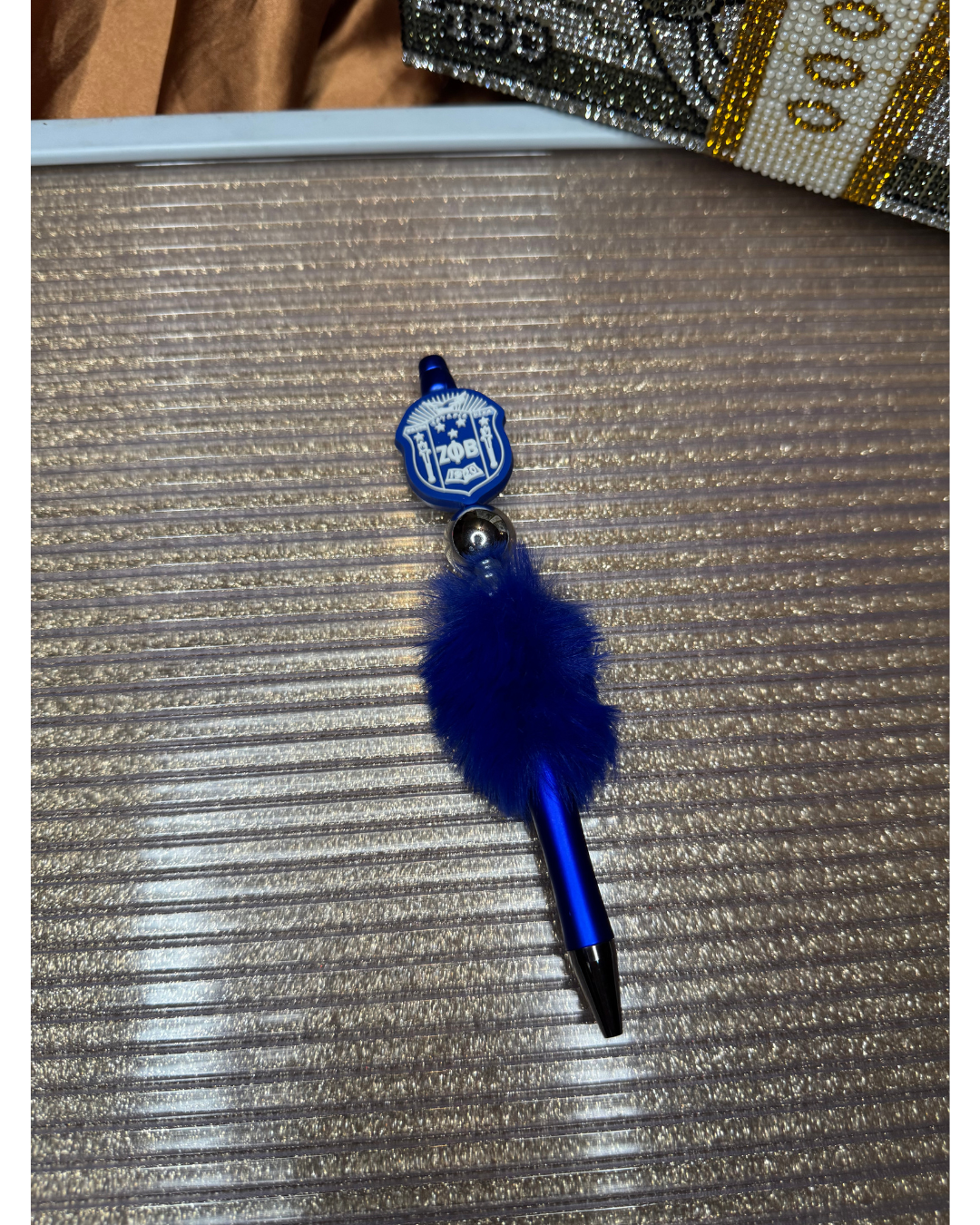 Zeta Fur Pen